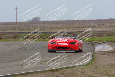 media/Jan-15-2023-CalClub SCCA (Sun) [[40bbac7715]]/Group 6/Qualifying (Sweeper)/